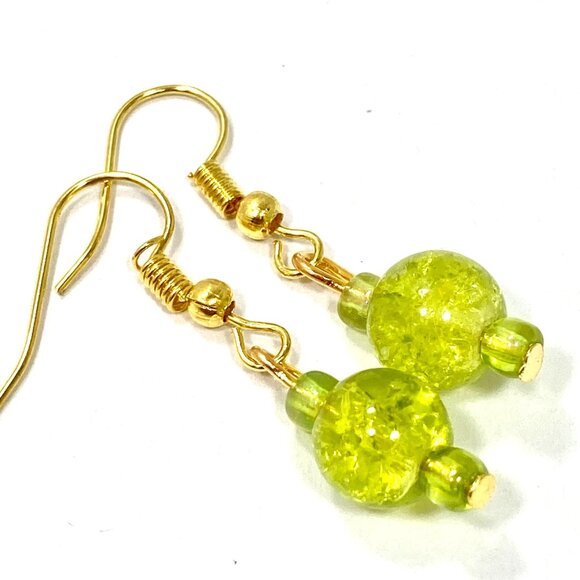 Murano Style Art Glass Bead Earrings Lime Green Gold Plated Crackled Glass Balls - Picture 5 of 8